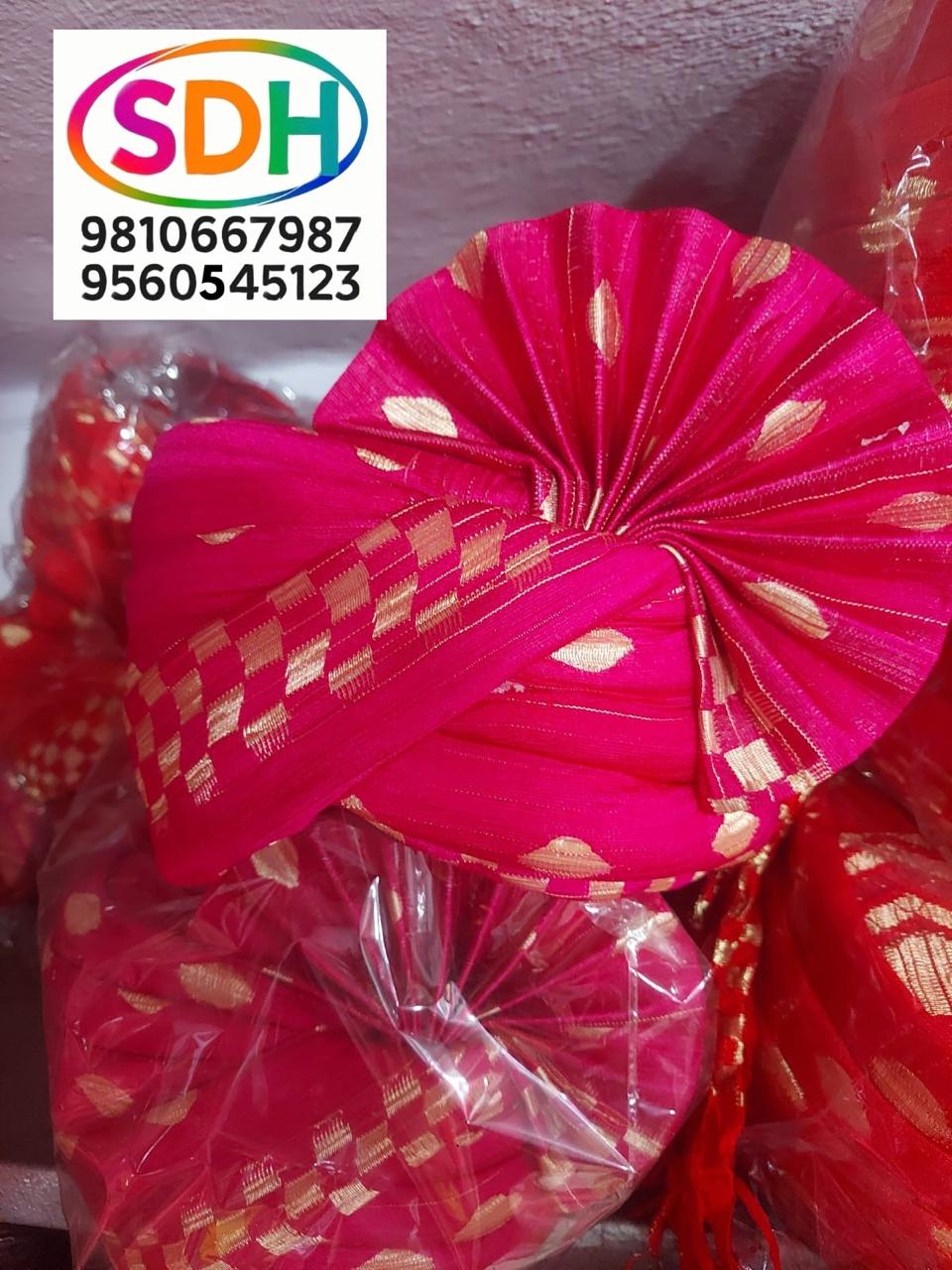 Pink Zari Butti Safa swatch