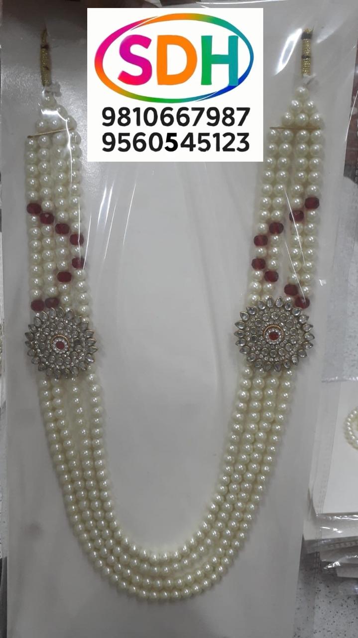 Kundan Flower Groom Mala swatch